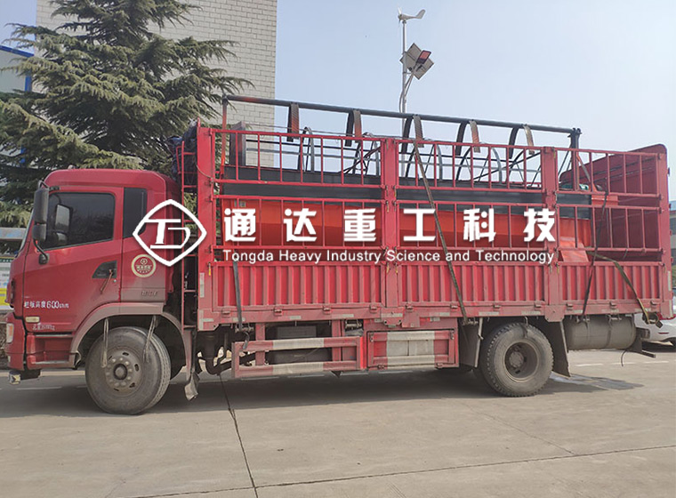 河北邢臺(tái)有機(jī)肥粉狀生產(chǎn)線發(fā)貨出廠